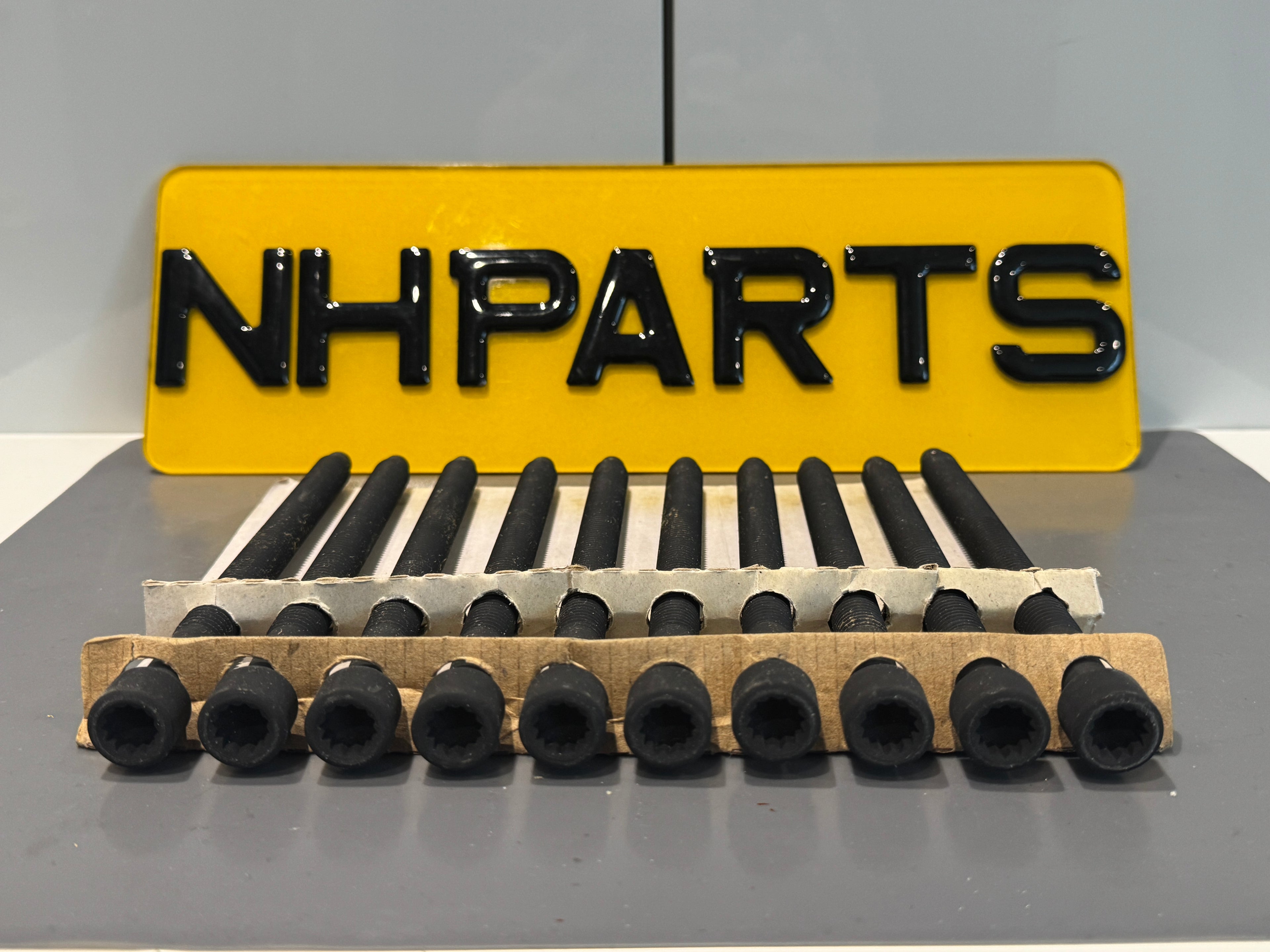PD150 ARL Headbolts