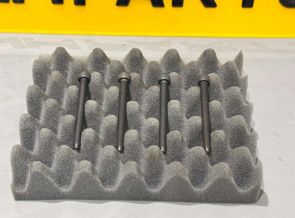 1.9 & 2.0 8v TDi Injector Shoulder Bolts