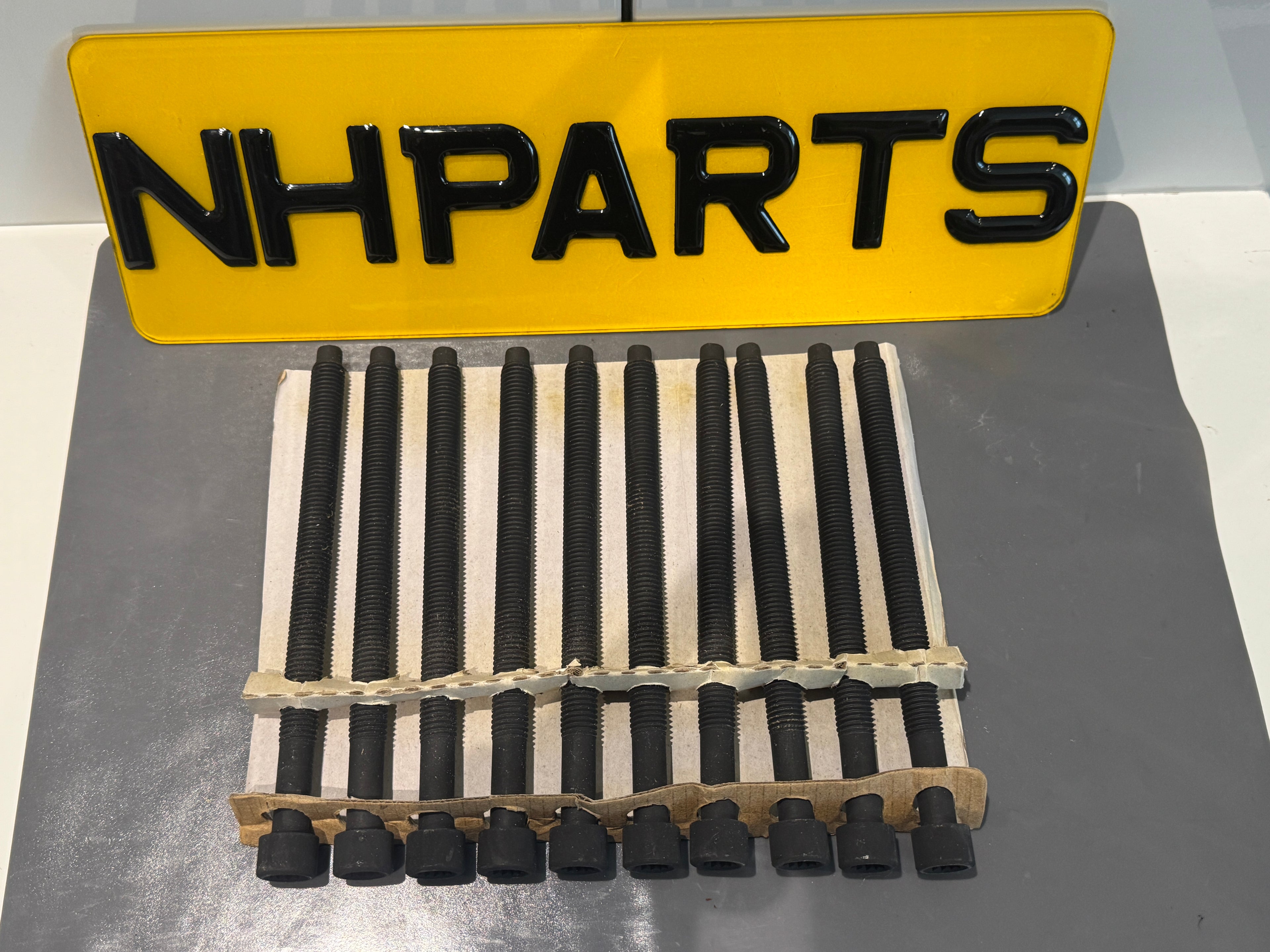 PD150 ARL Headbolts