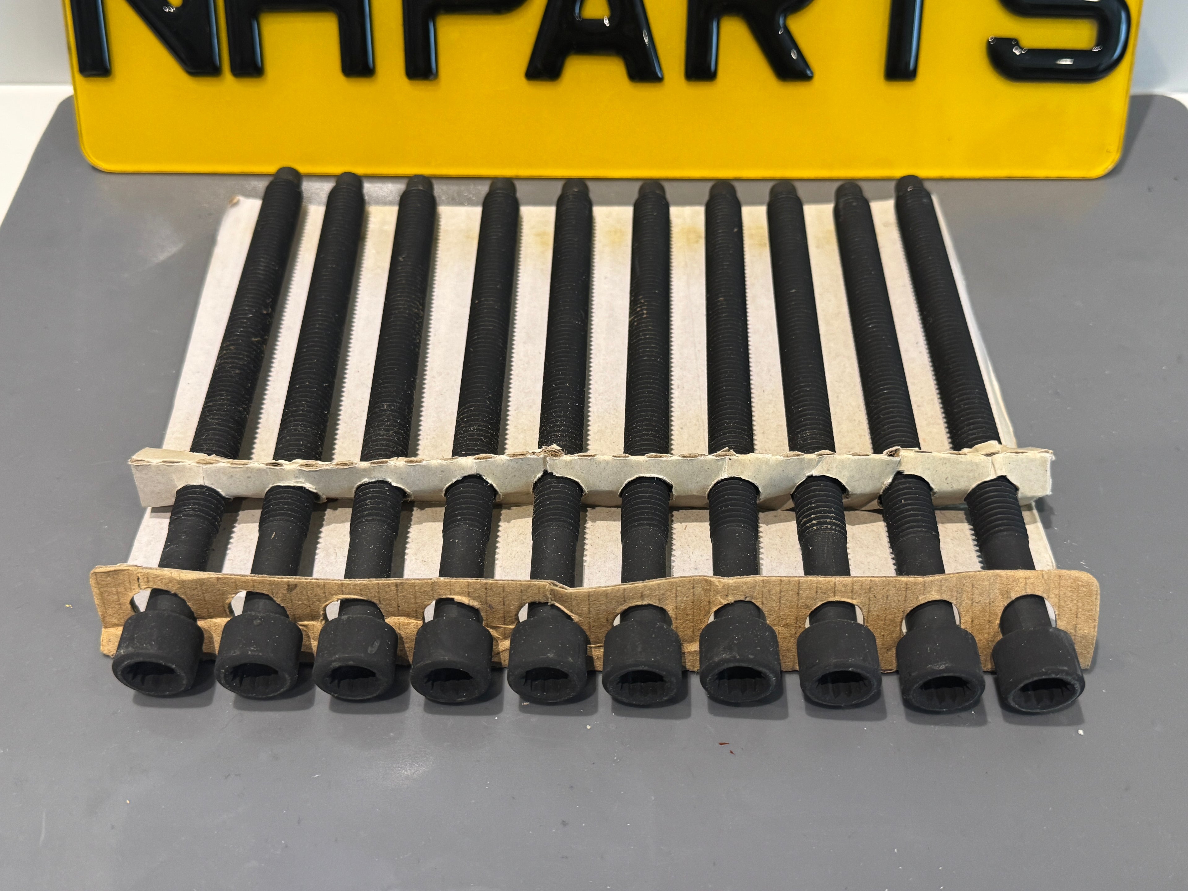 PD150 ARL Headbolts