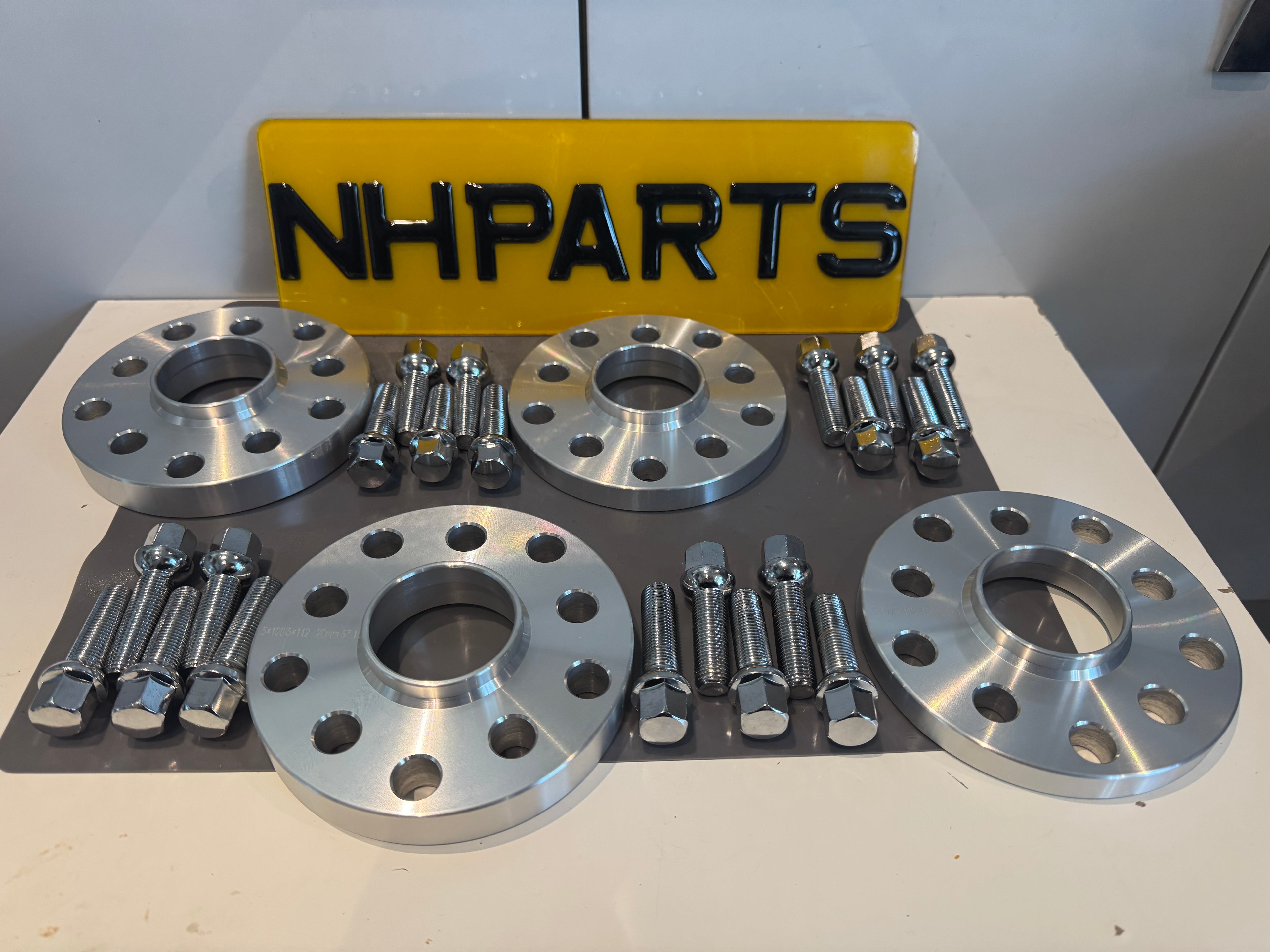 5x100 / 5x112 VW 15 & 20mm spacers Set