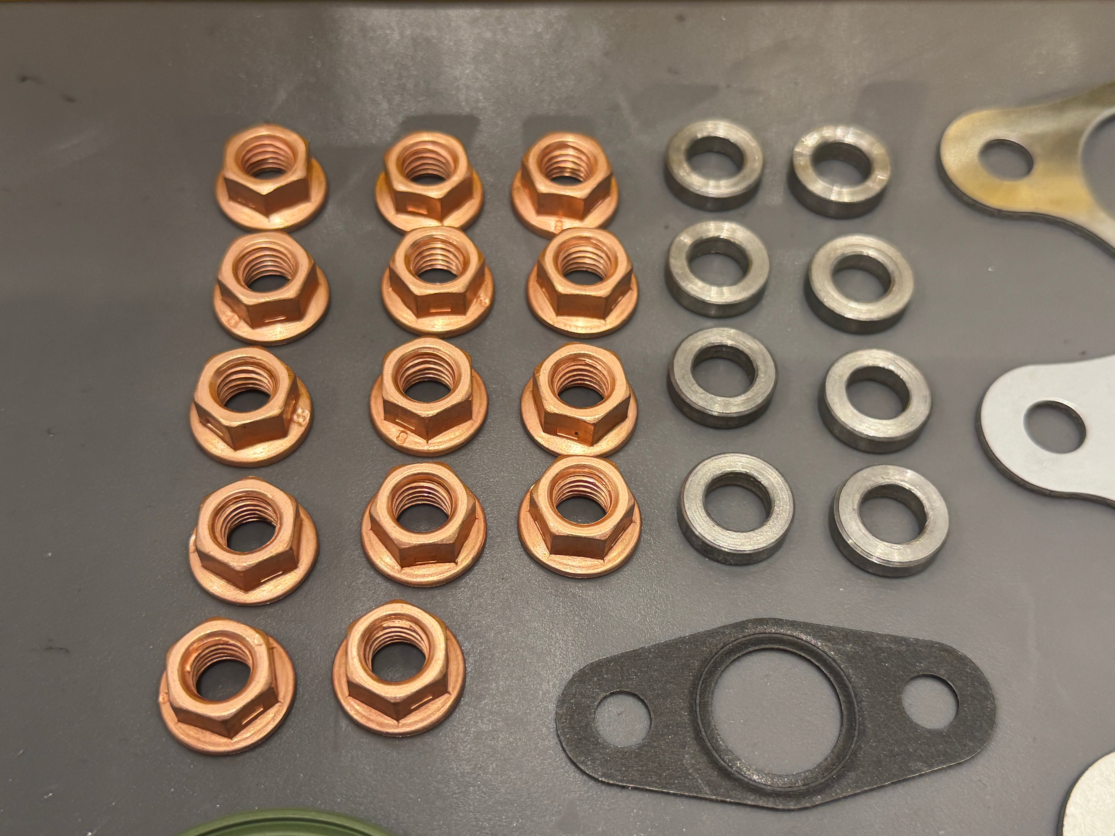 Victor Reinz 1.9 Tdi Turbo Gasket & Nut Rebuild Set