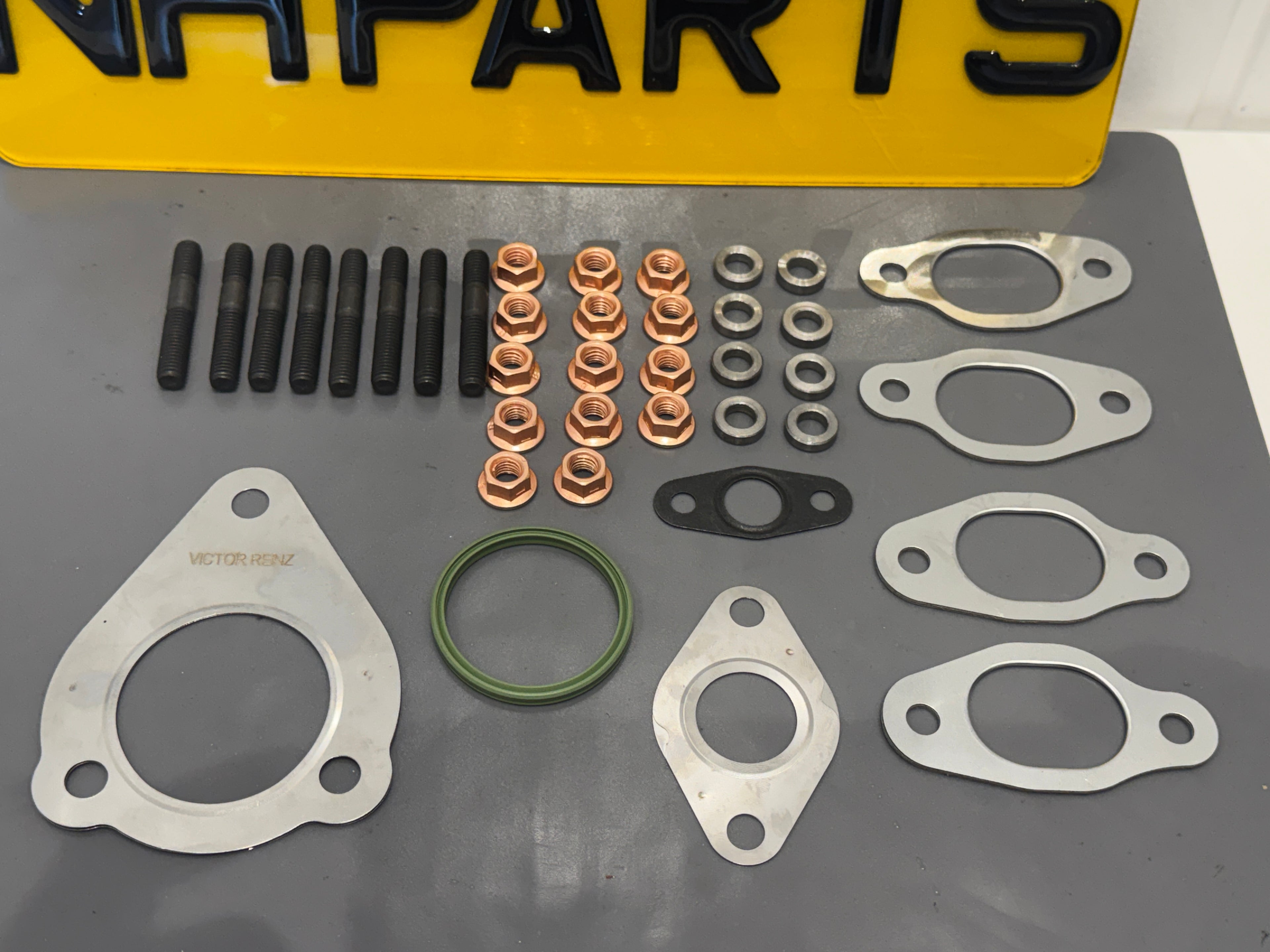Victor Reinz 1.9 Tdi Turbo Gasket & Nut Rebuild Set
