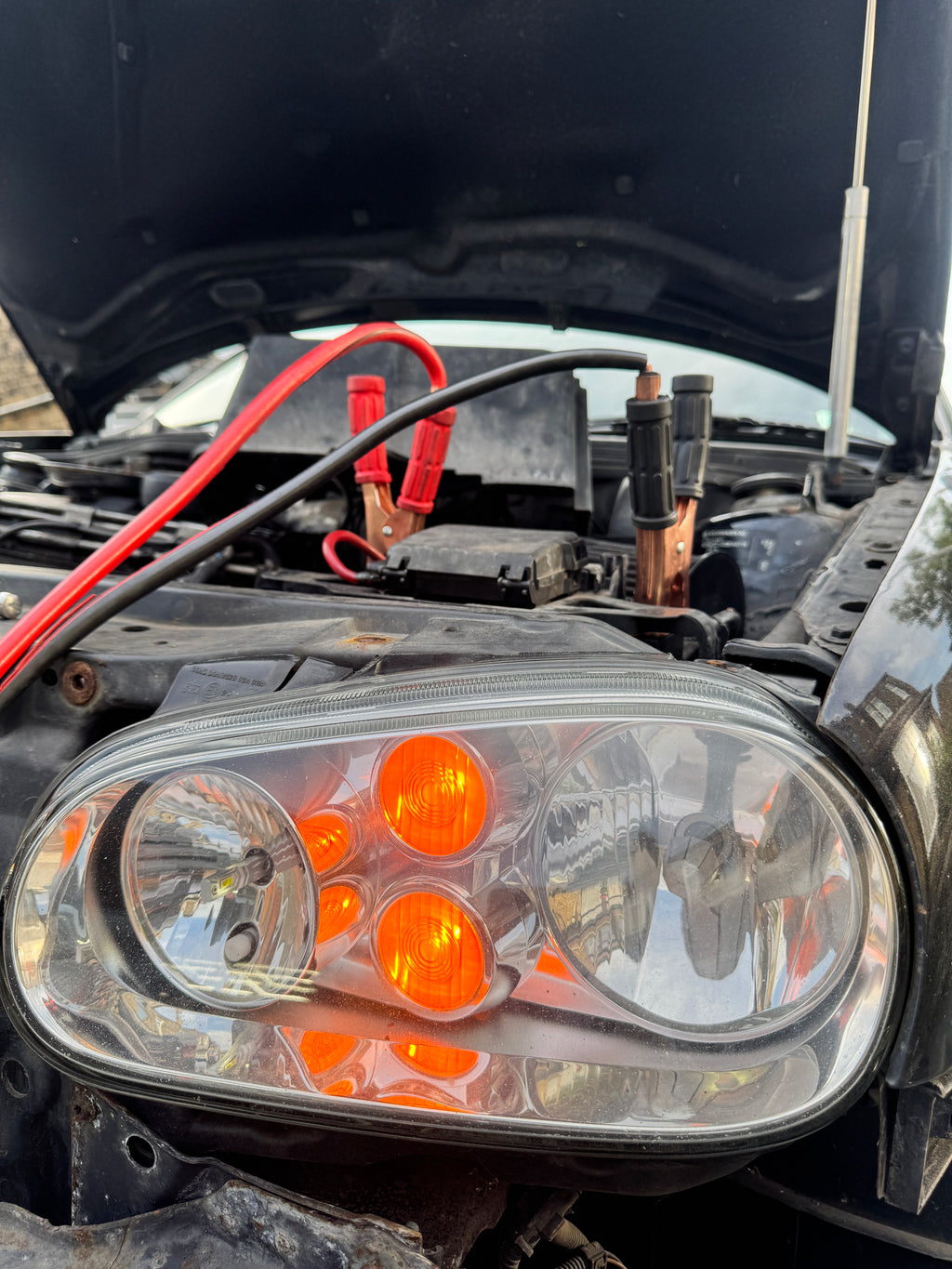 MK4 Golf Twin-Indicator Headlights